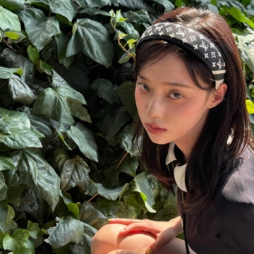 秋天爆火的第一个美妆趋势，竟然是这个？