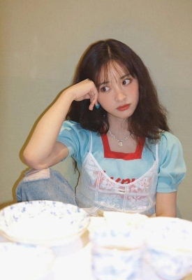 很羡慕，沈月的松弛感很羡慕，沈月的松弛感