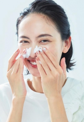 纠正洗脸方式，如何正确去除“氧化皮脂”？