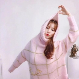 <b>宋慧乔尹恩惠IU 粉嫩小姐姐们的热红酒腮红萌翻了</b>